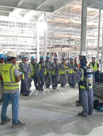 Further training for Brogan scaffolders in Dubai